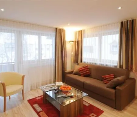 Chasa Seraina سامنون